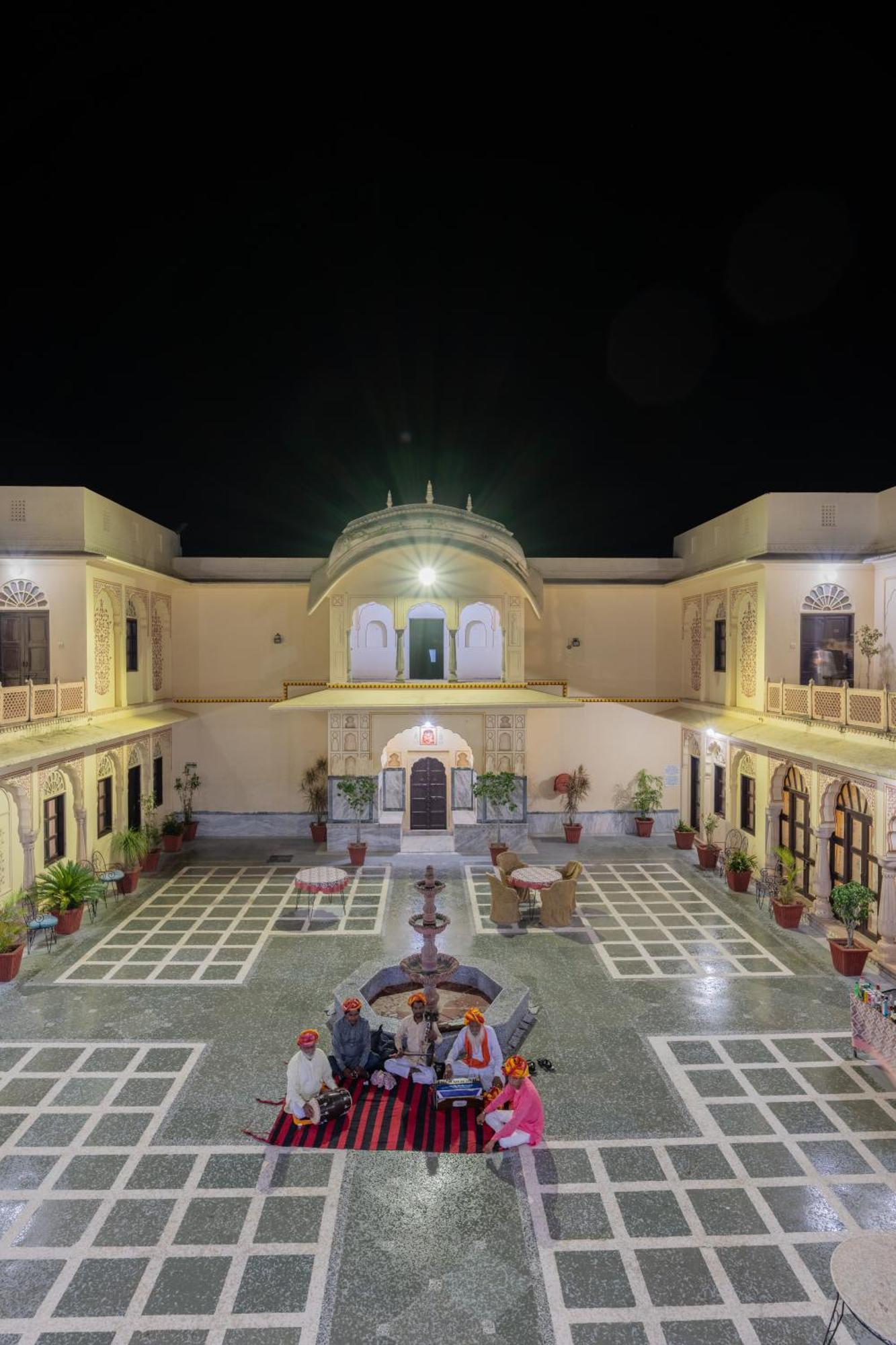 Dhulagarh Heritage Palace Hotel Near Jaipur Bānskhoh Eksteriør bilde